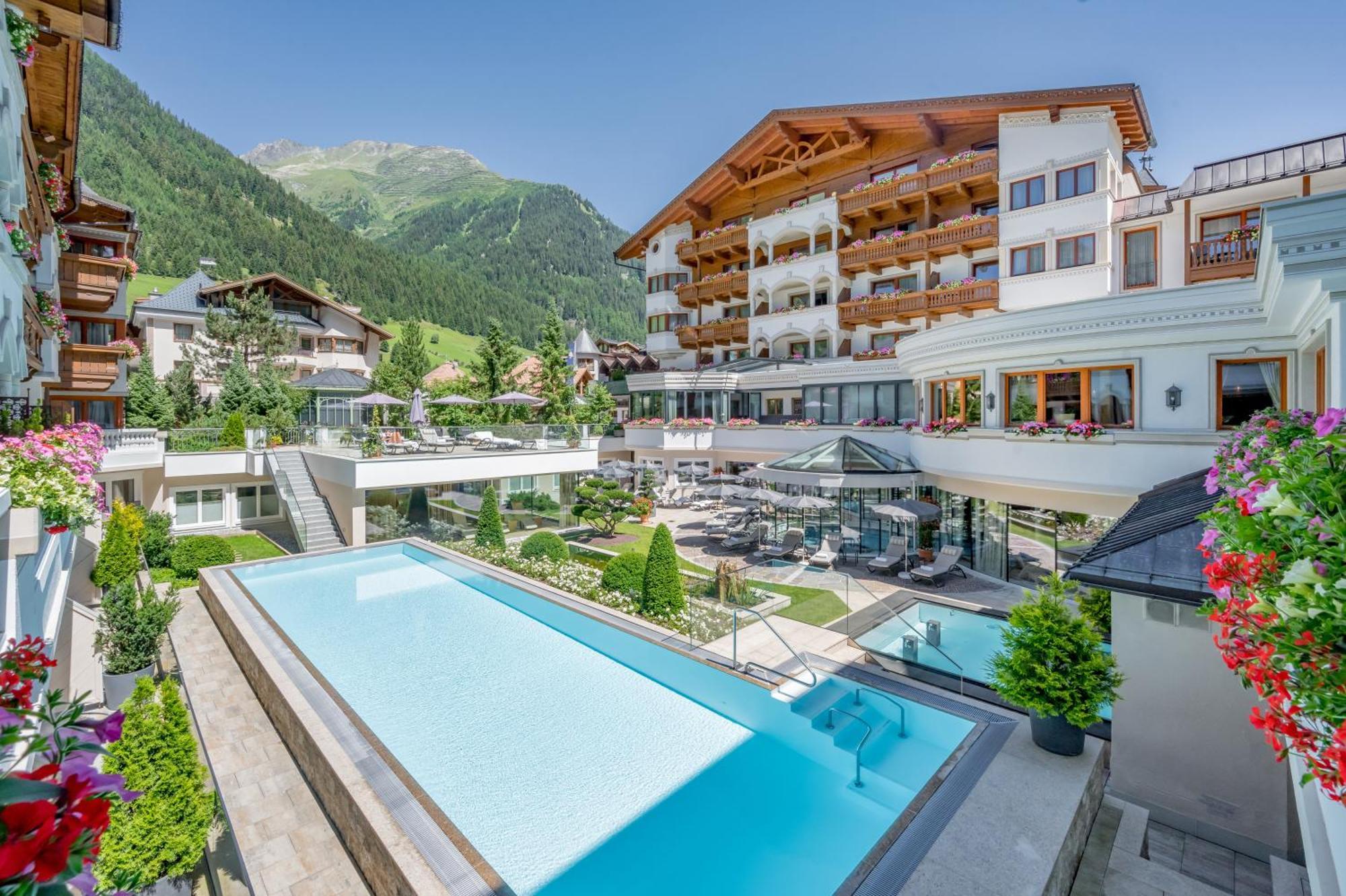 Hotel Trofana Royal 5 Ischgl Exteriér fotografie